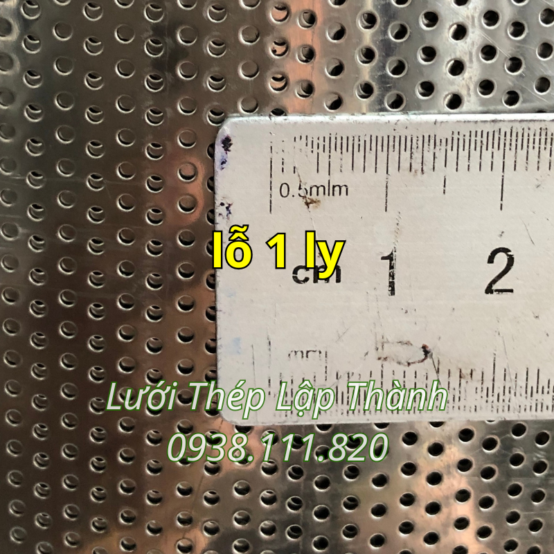 Tôn đục lỗ 1 li (inox 304)